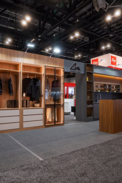 Harmony & Keen exhibition booth with modern kitchen and closet displays